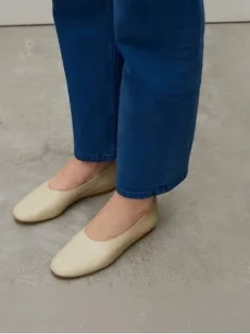 Everlane Cream Day Glove